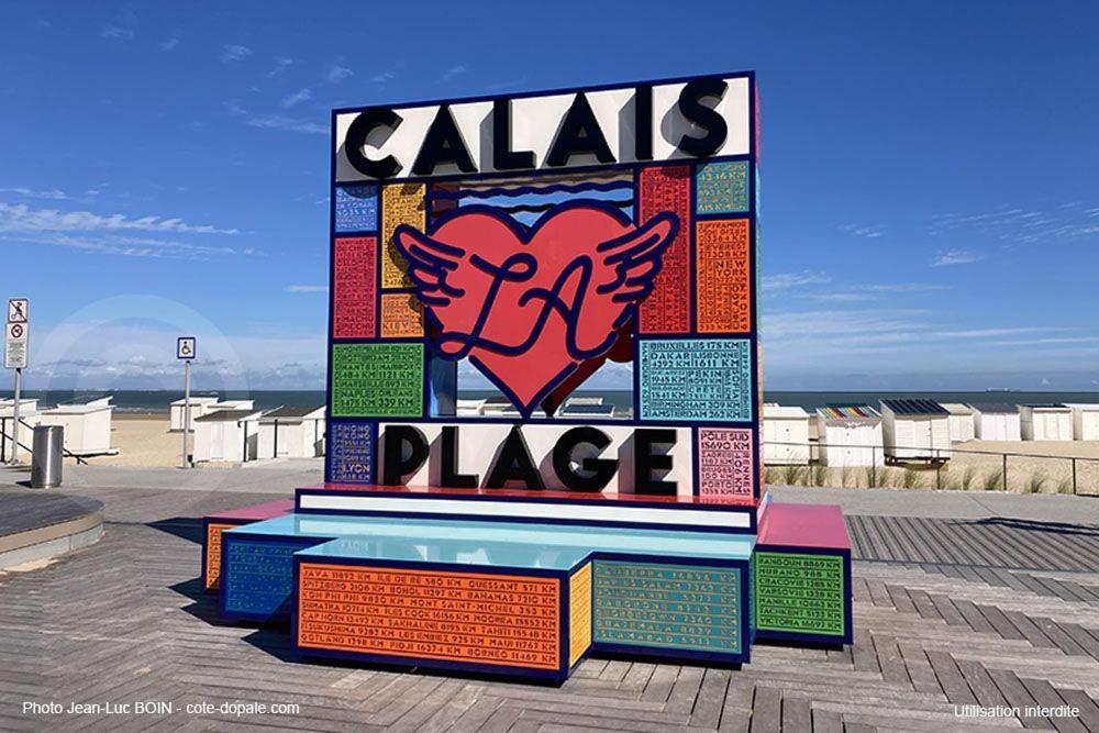 Les Appartements D'Ostende Calais Bagian luar foto